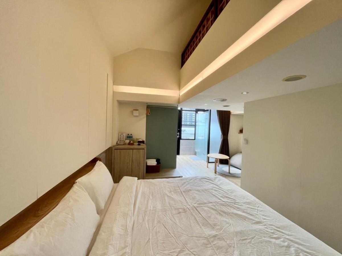 Bed and Breakfast 松語墅溫泉居 Pine Hot Spring Цзяосі Екстер'єр фото